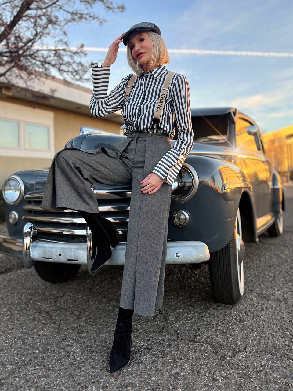 Lifestyle Influencer, Jamie Lewinger of More Than Turquoise, wearing French Connection pants and Trina Turk blouse from Armoire Style 