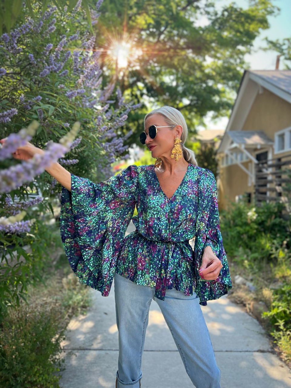 Lifestyle Influencer, Jamie Lewinger of More Than Turquoise wearing DG2 floral top  from HSN