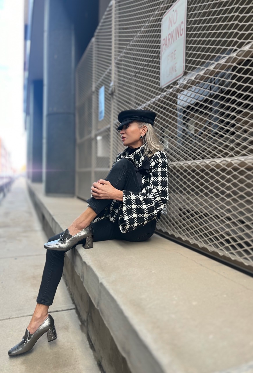 Lifestyle Influencer, Jamie Lewinger of More Than Turquoise wearing the Whitney loafer from Donald Pliner in Gunmetal 