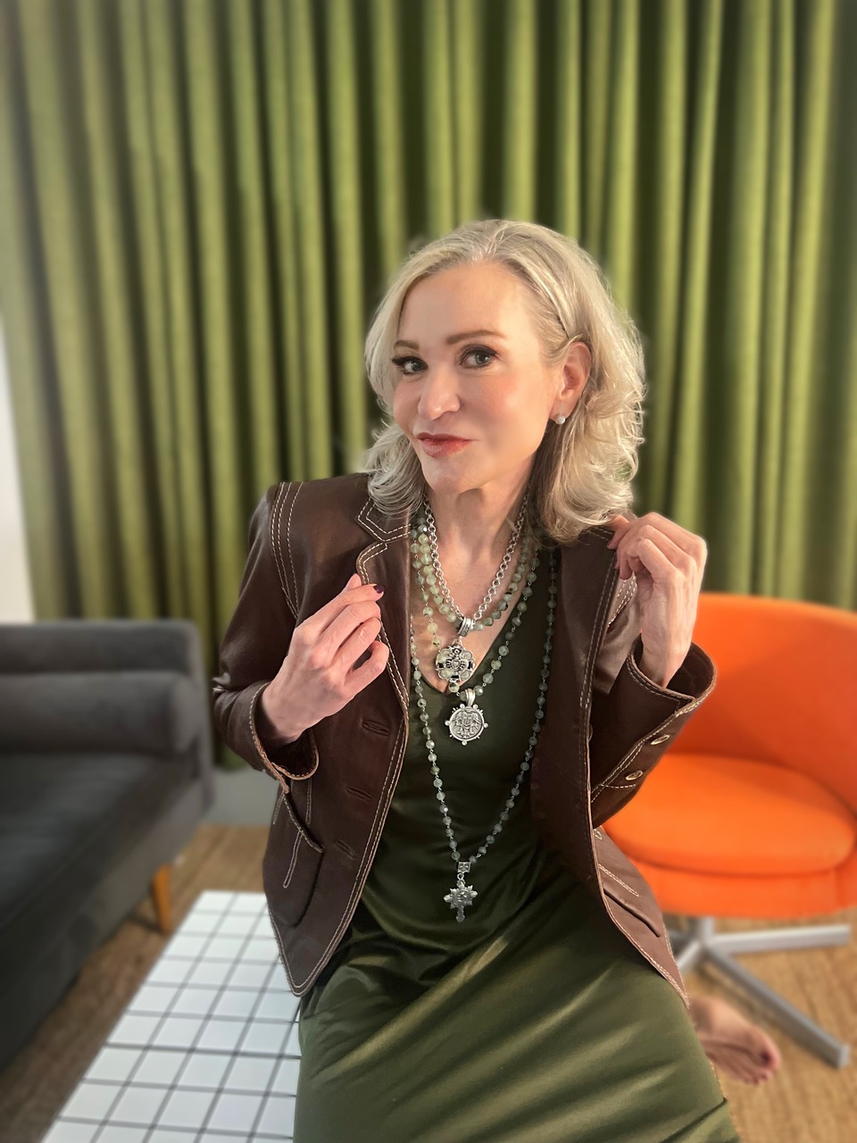 lifestyle influencer, Jamie Lewinger of More Than Turquoise in the Saint Germain Collection from French Kande Jewelry