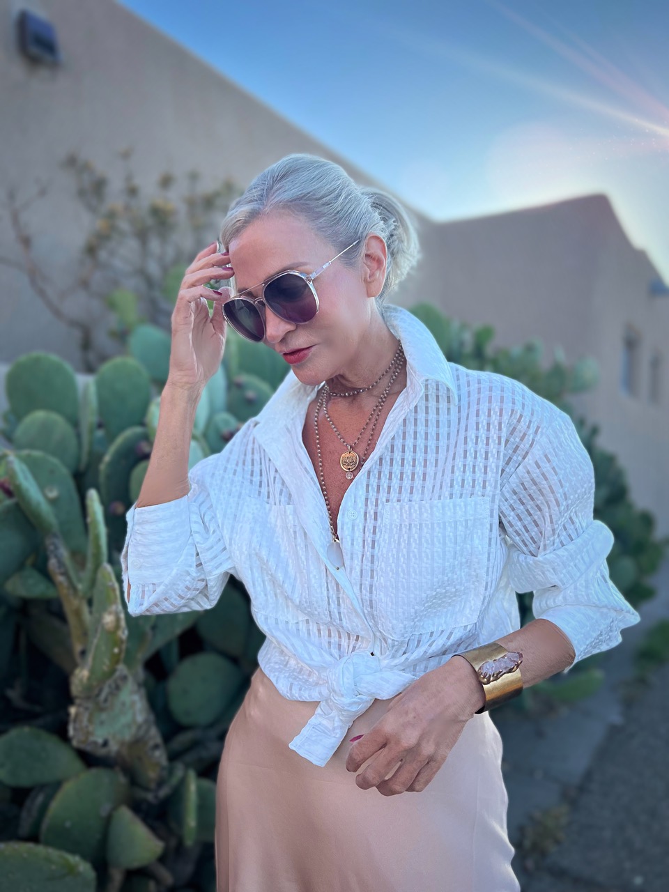 Lifestyle Influencer, Jamie Lewinger of More Than Turquoise wearing necklace from Katia Designs 