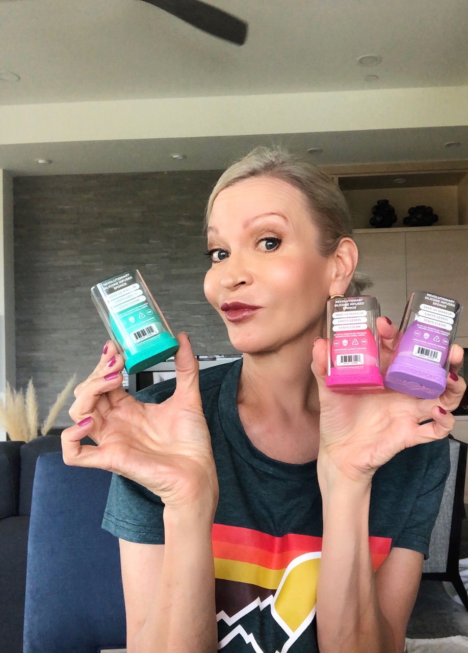 Beauty Blogger, Jamie Lewinger of More Than Turquoise, with SuperSponge blender