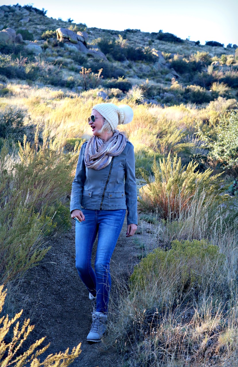 style Influencer, Jamie Lewinger of More Than Turquoise , wearing Jambu's Redrock winter boot