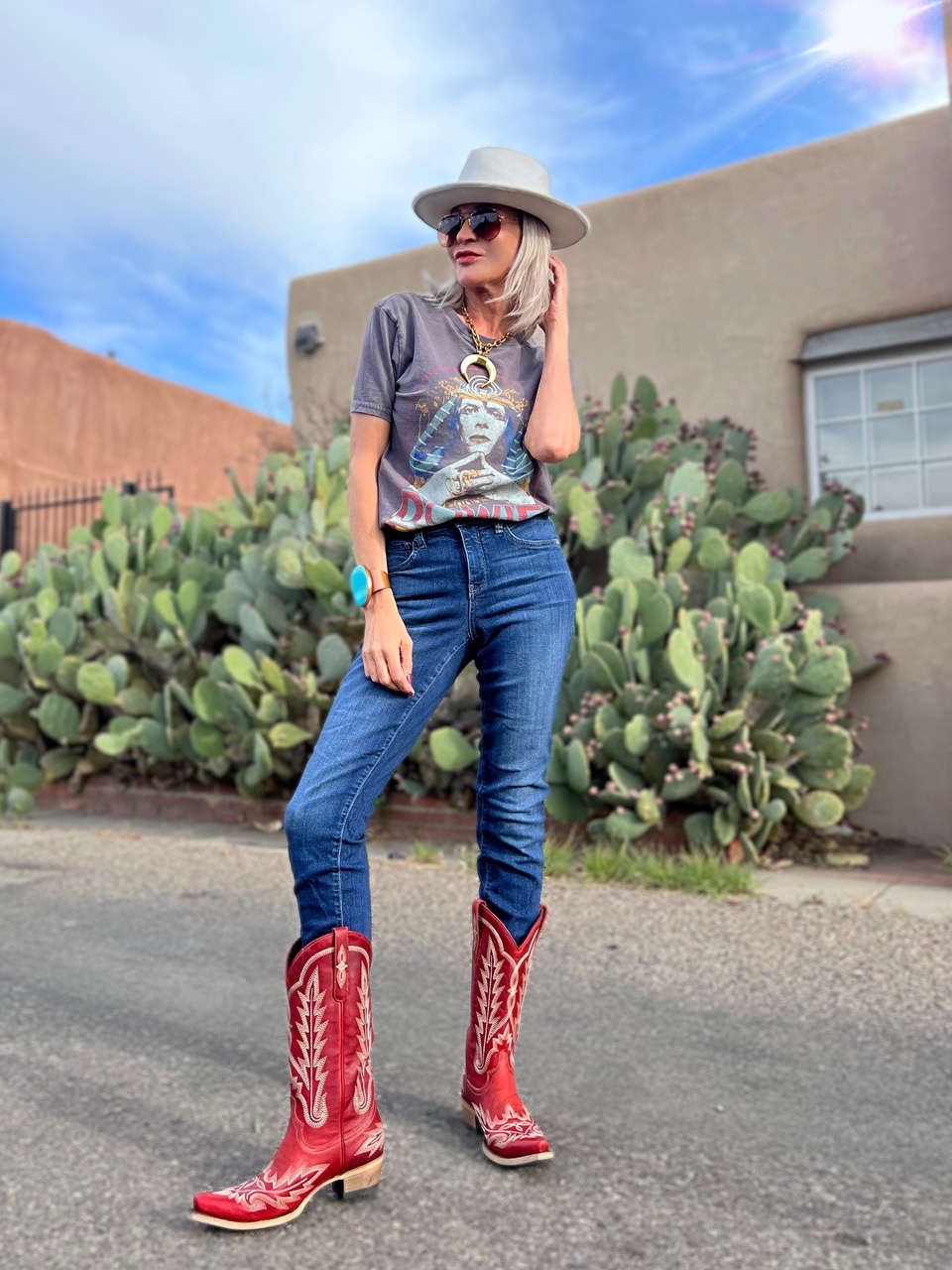 Lifestyle Influencer, Jamie Lewinger of More Than Turquoise wearing the perfect red cowgirl boot from Lane Boots 