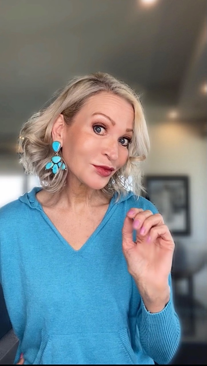 Lifestyle Influencer, Jamie Lewinger, of More Than Turquoise 