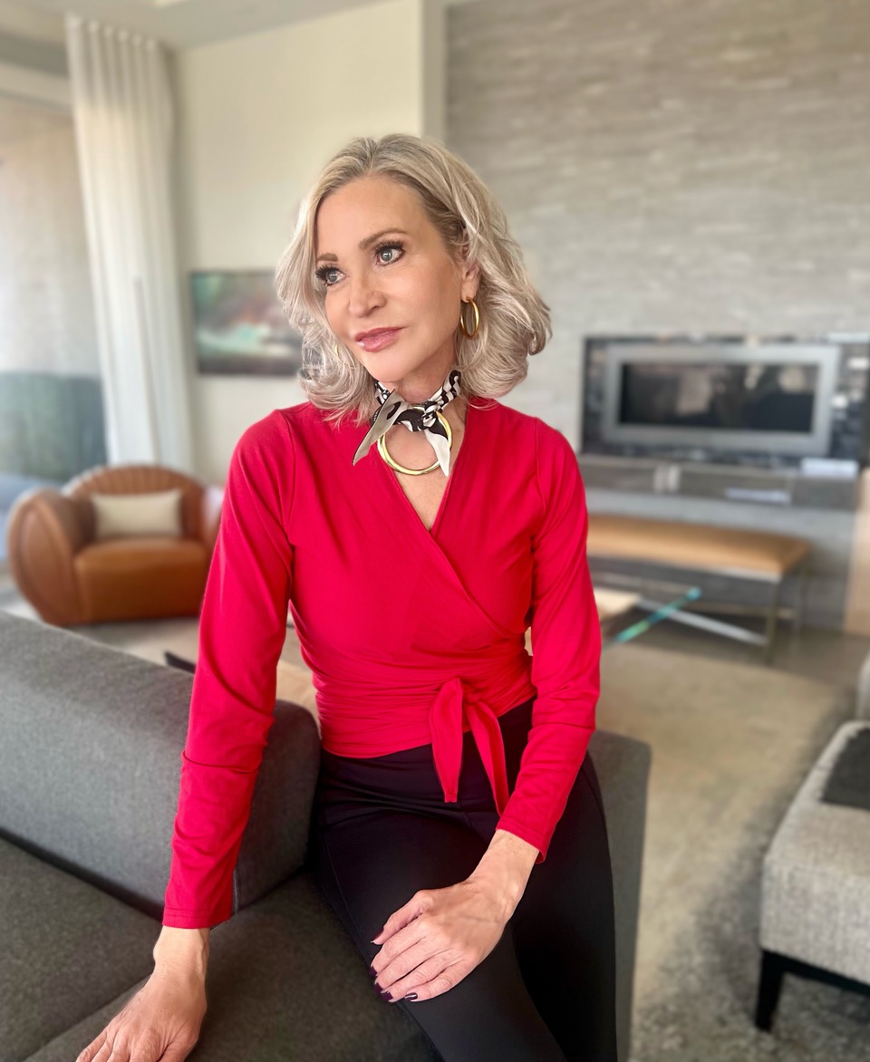 Lifestyle Influencer, Jamie Lewinger of More Than Turquoise wearing Diane Kroe wrap top tied in front & Pamela Lauz Synergy cuff with Dior scarf