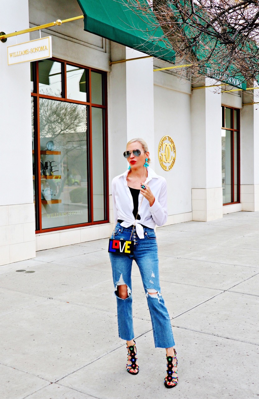 Lifestyle Influencer, Jamie Lewinger of More Than Turquoise, wearing Wild Fable distressed jeans from Target