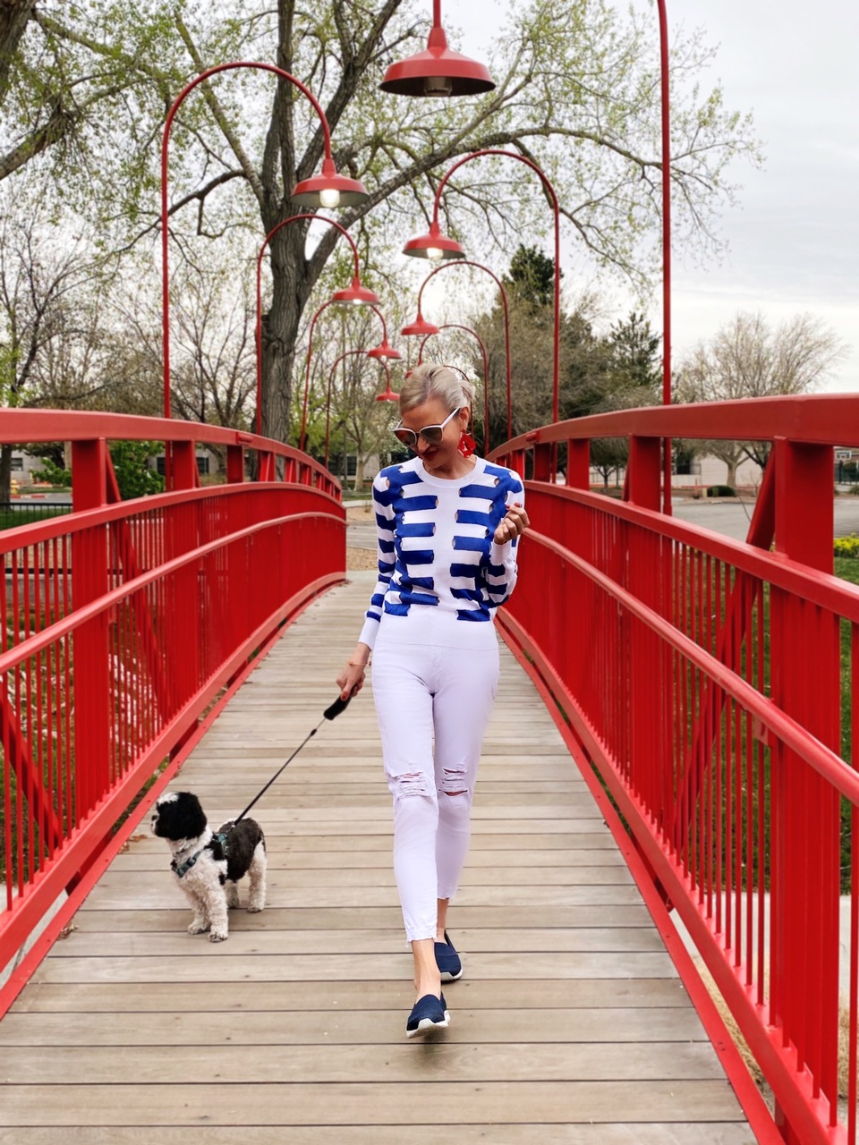 Lifestyle Influencer, Jamie Lewinger of More Than Turquoise, wearing J. Crew red floral earrings 
