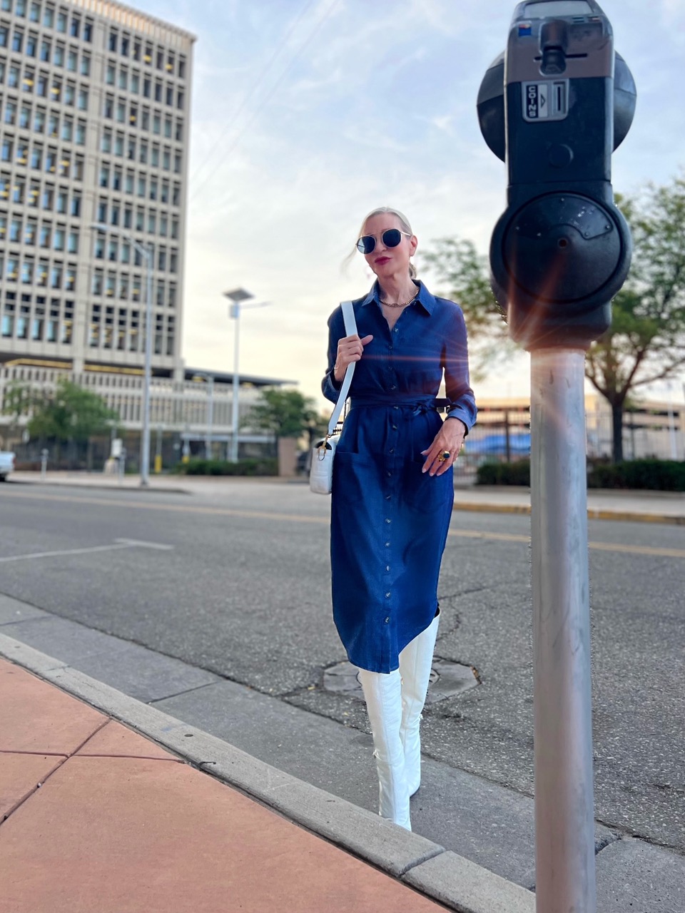 Lifestyle Influencer, Jamie Lewinger of More Than Turquoise in Universal Standard dress 