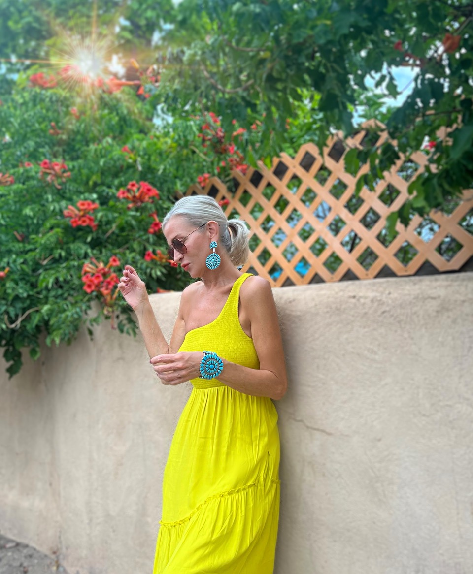 Lifestyle Influencer, Jamie Lewinger of More Than Turquoise wearing SOMA shoulder maxi bra dress