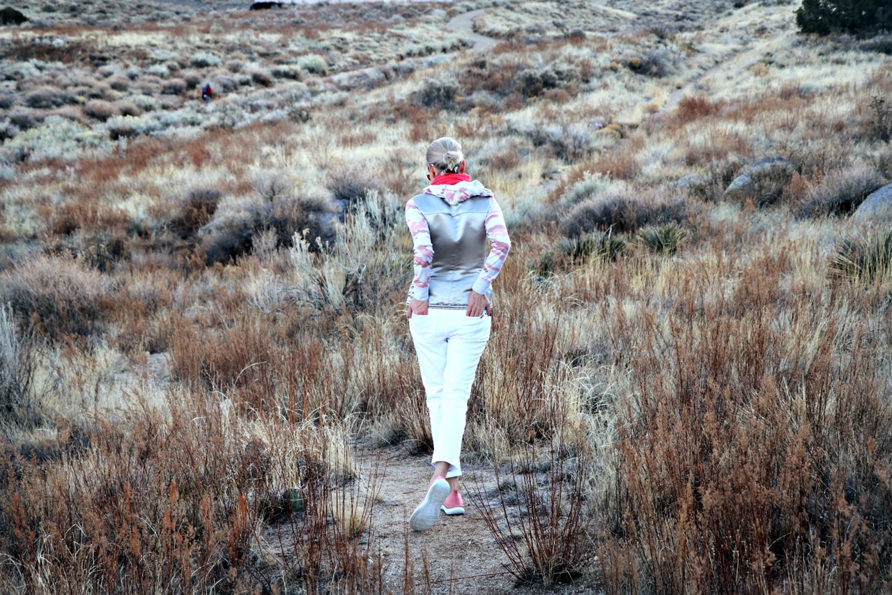 style Influencer, Jamie Lewinger of More Than Turquoise , walking the foothills of Albuquerque New Mexico