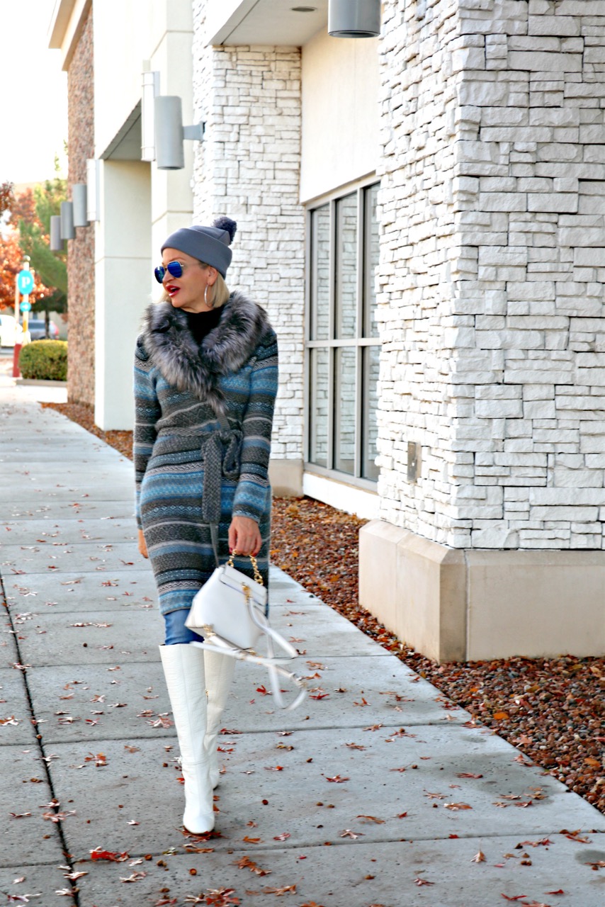 lifestyle Influencer, Jamie Lewinger of More Than Turquoise, wearing Malone Souiliers white Rhonda boots