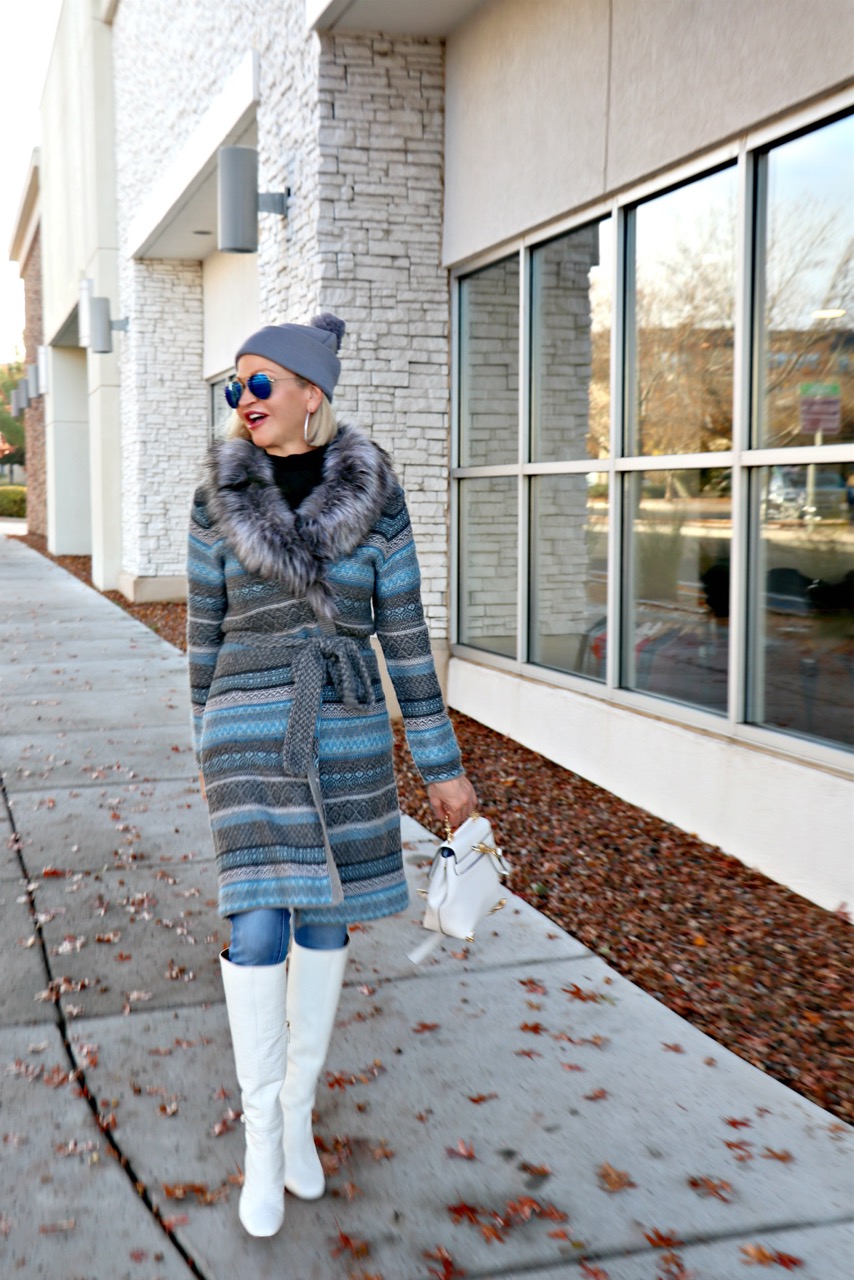 Lifestyle Blogger, Jamie Lewinger of More Than Turquoise, wearing chico's sweater coat with faux fur collar