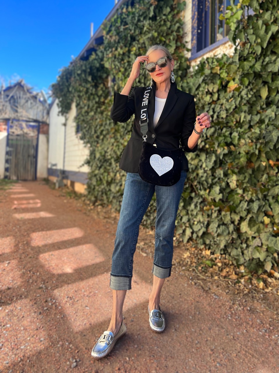Lifestyle Influencer, Jamie Lewinger of More Than Turquoise wearing the Vaneli Aiker loafer from Marmi in silver 