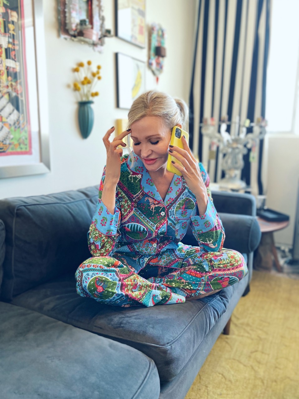 Lifestyle Influencer, Jamie Lewinger of More Than Turquoise wearing High Horse long sleep set from Printfresh in Blush Denim