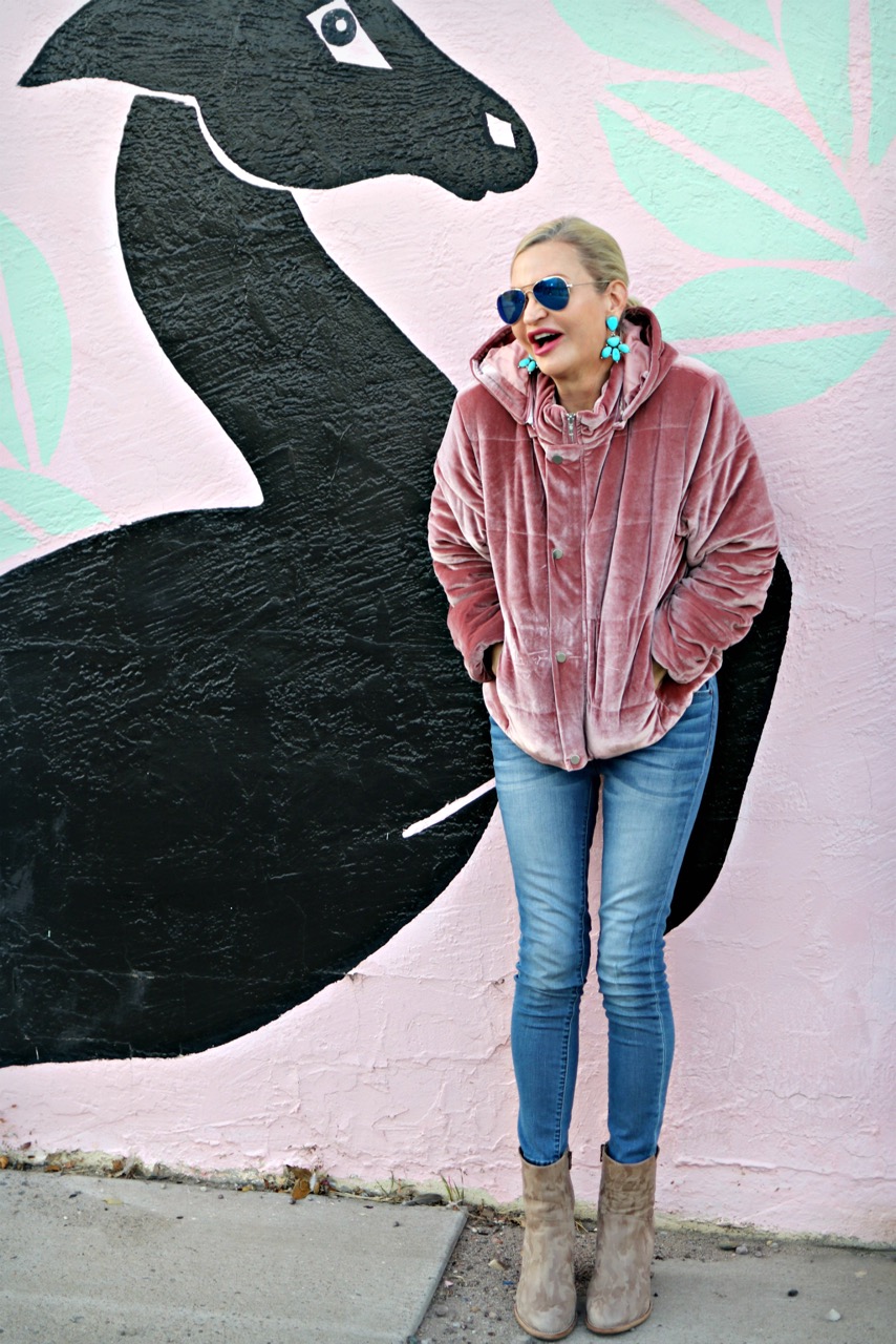 lifestyle Influencer, Jamie Lewinger of More Than Turquoise, wearing SheIn velvet puffer jacket