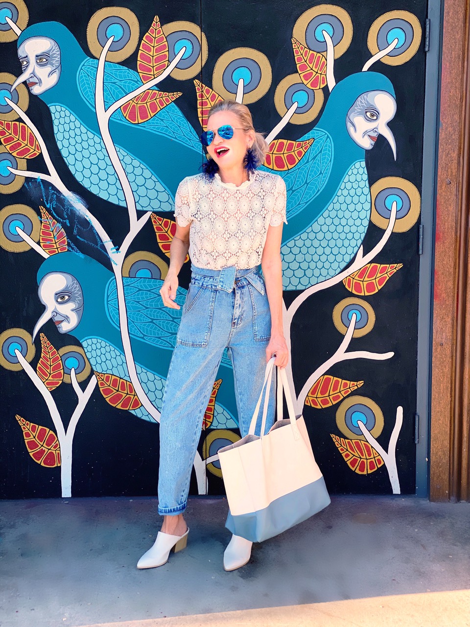 Lifestyle Influencer, Jamie Lewinger of More Than Turquoise wearing pocket patched tie front mom jeans, SheIn