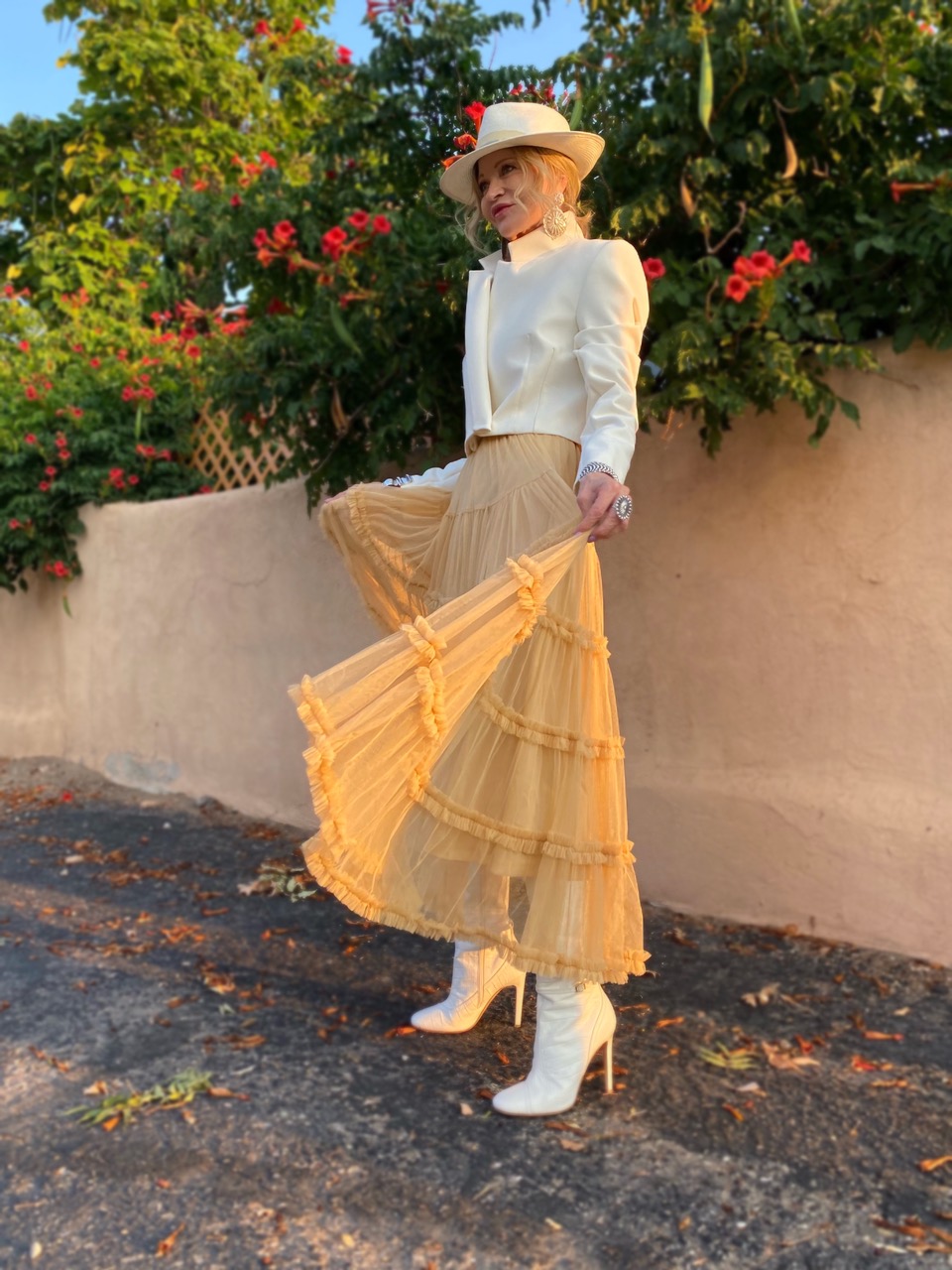 Lifestyle Influencer, Jamie Lewinger of More Than Turquoise, crown tulle skirt from SETA Apparel on Amazon 