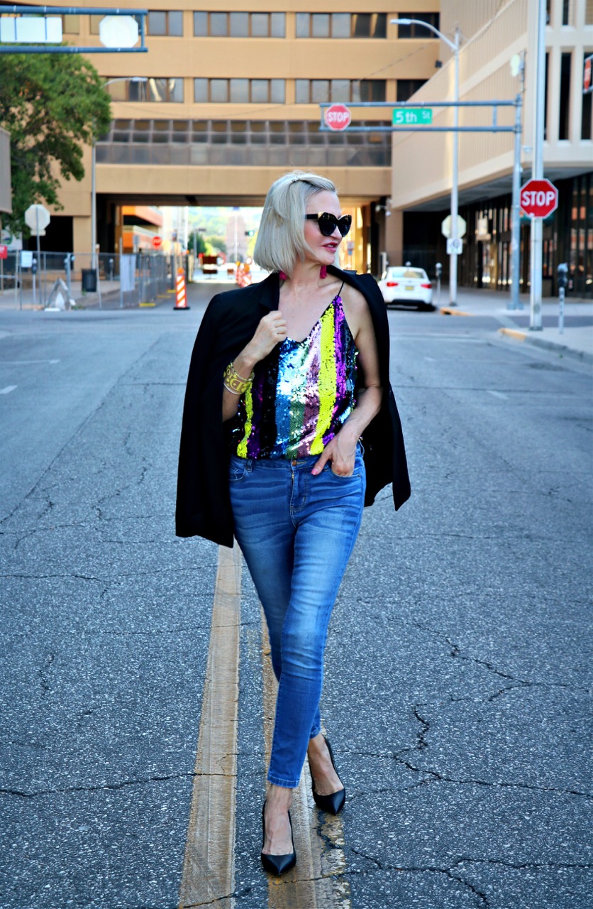 Lifestyle Blogger, Jamie Lewinger of More Than Turquoise, wearing SheIn sequined came top