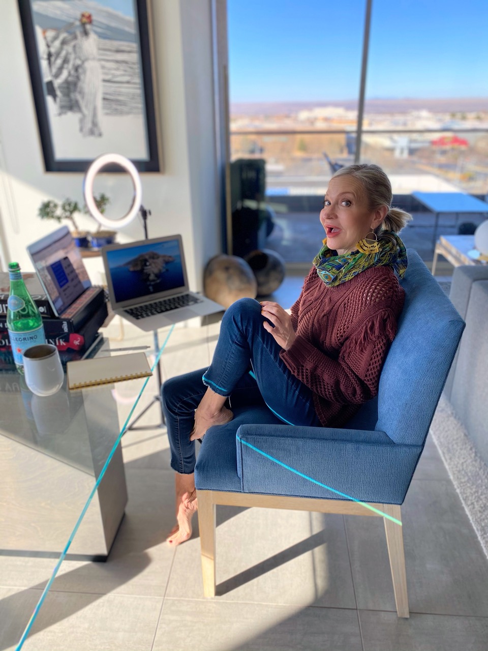 Lifestyle Influencer, Jamie Lewinger of More Than Turquoise, watching a virtual cabi clothing experience
